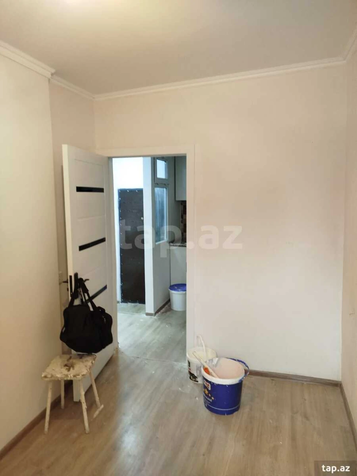 Satılır 3 otaqlı mənzil 45 m²