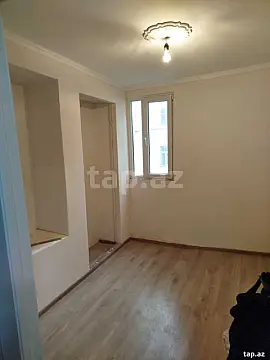 Satılır 3 otaqlı mənzil 45 m²
