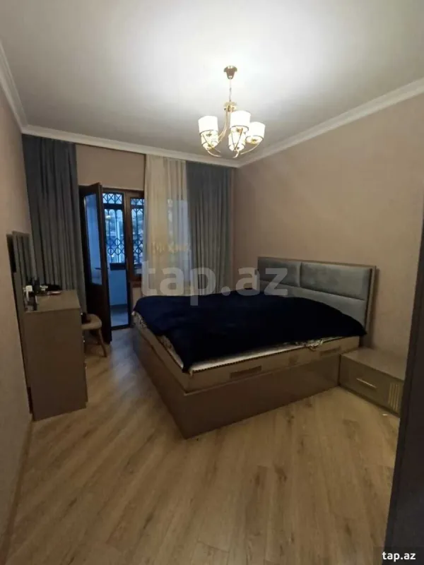 Satılır 3 otaqlı mənzil 90 m²