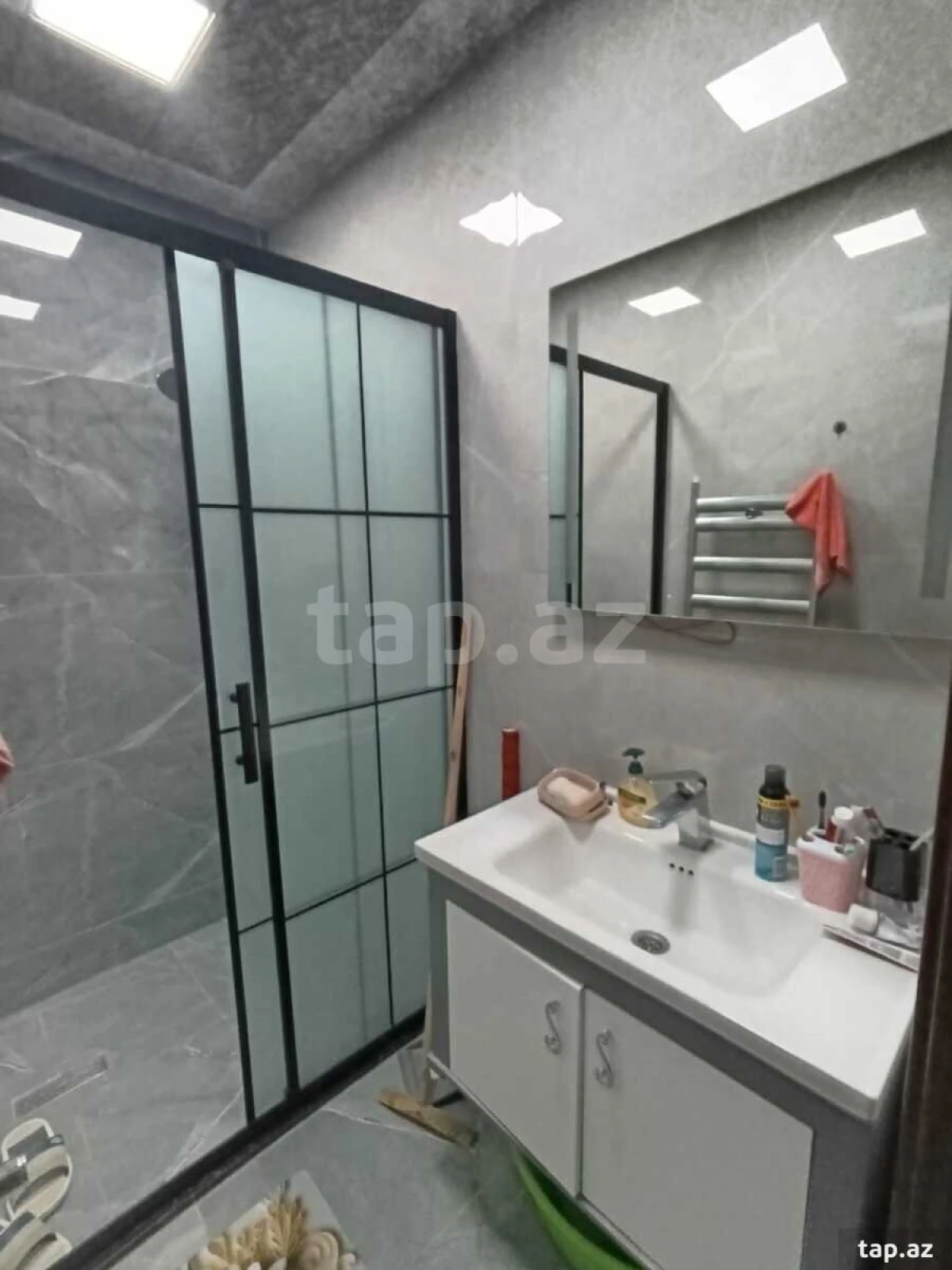 Satılır 3 otaqlı mənzil 90 m²
