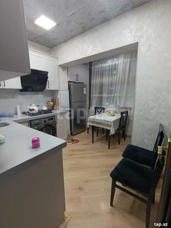 Satılır 3 otaqlı mənzil 90 m²