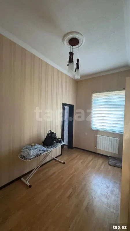 Satılır 7 otaqlı həyət evi 320 m²