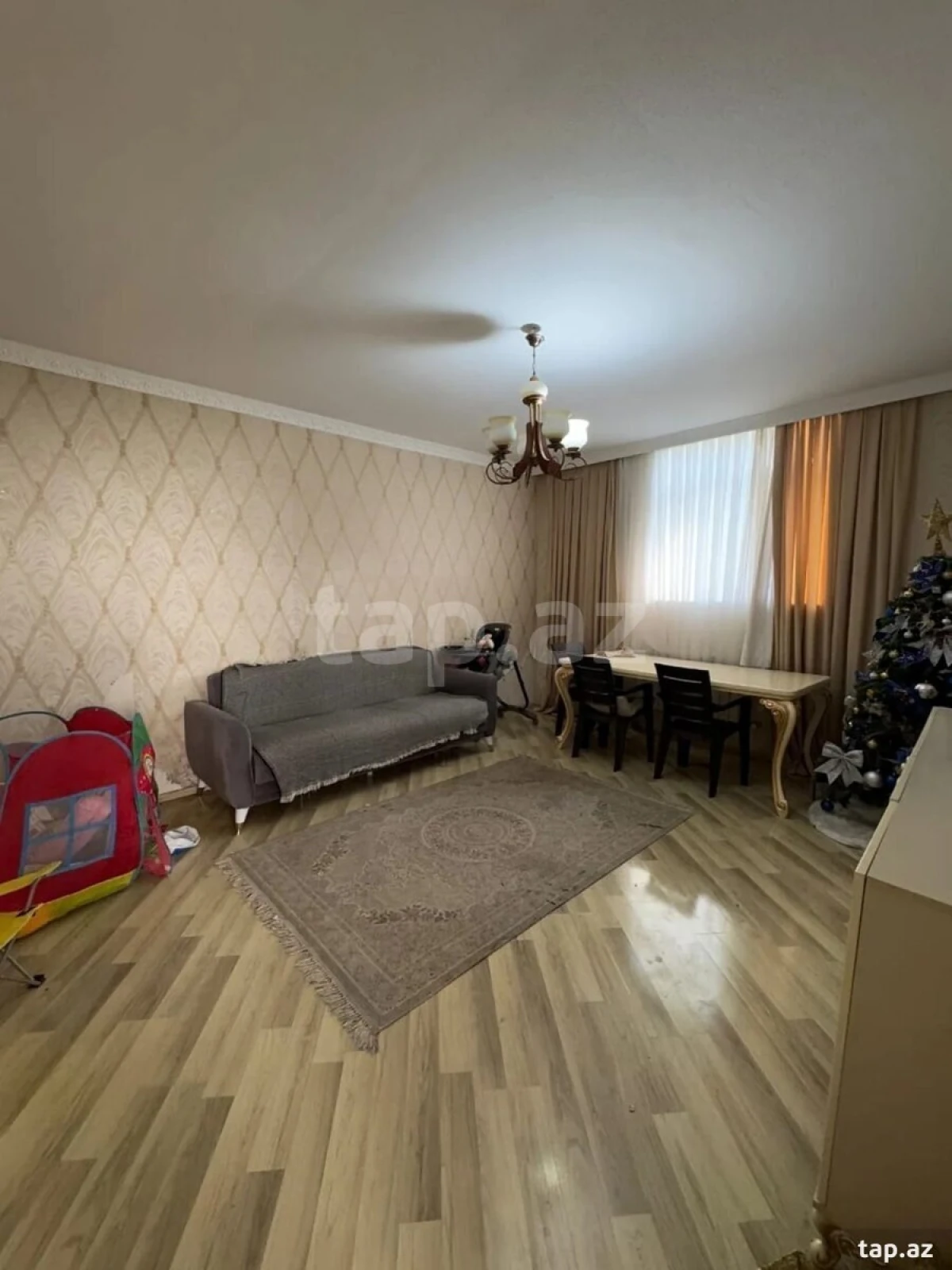 Satılır 7 otaqlı həyət evi 320 m²