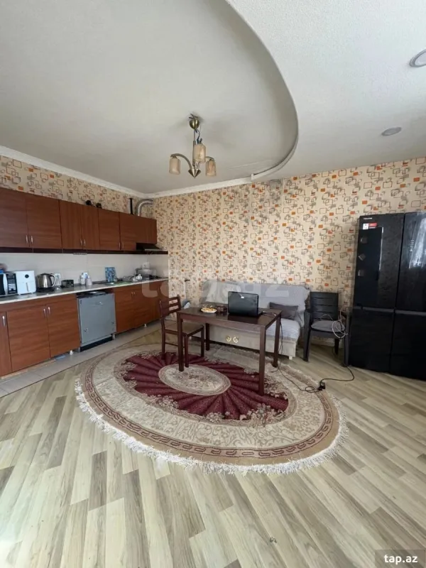 Satılır 7 otaqlı həyət evi 320 m²