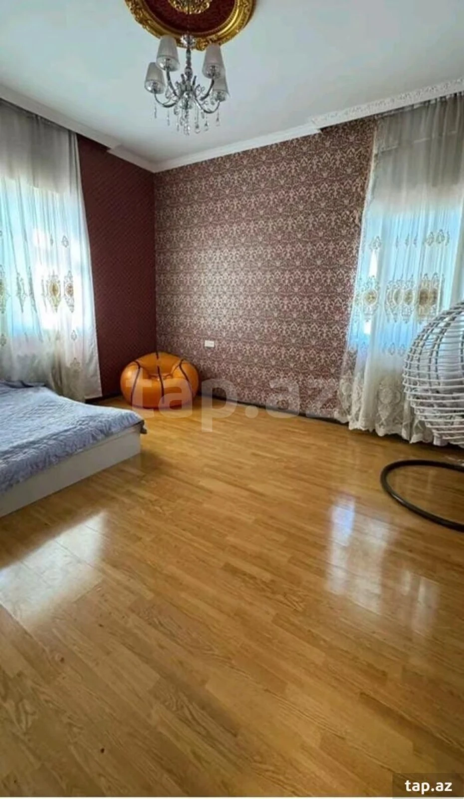 Satılır 7 otaqlı həyət evi 320 m²