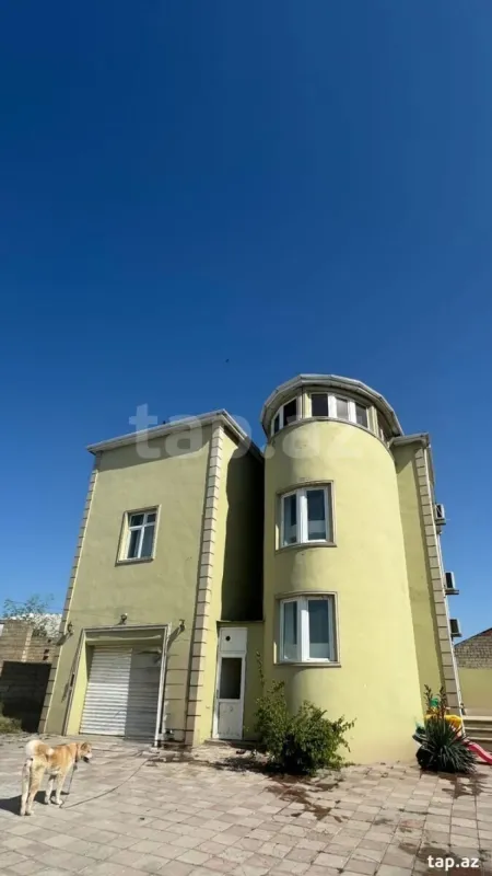 Satılır 7 otaqlı həyət evi 320 m²