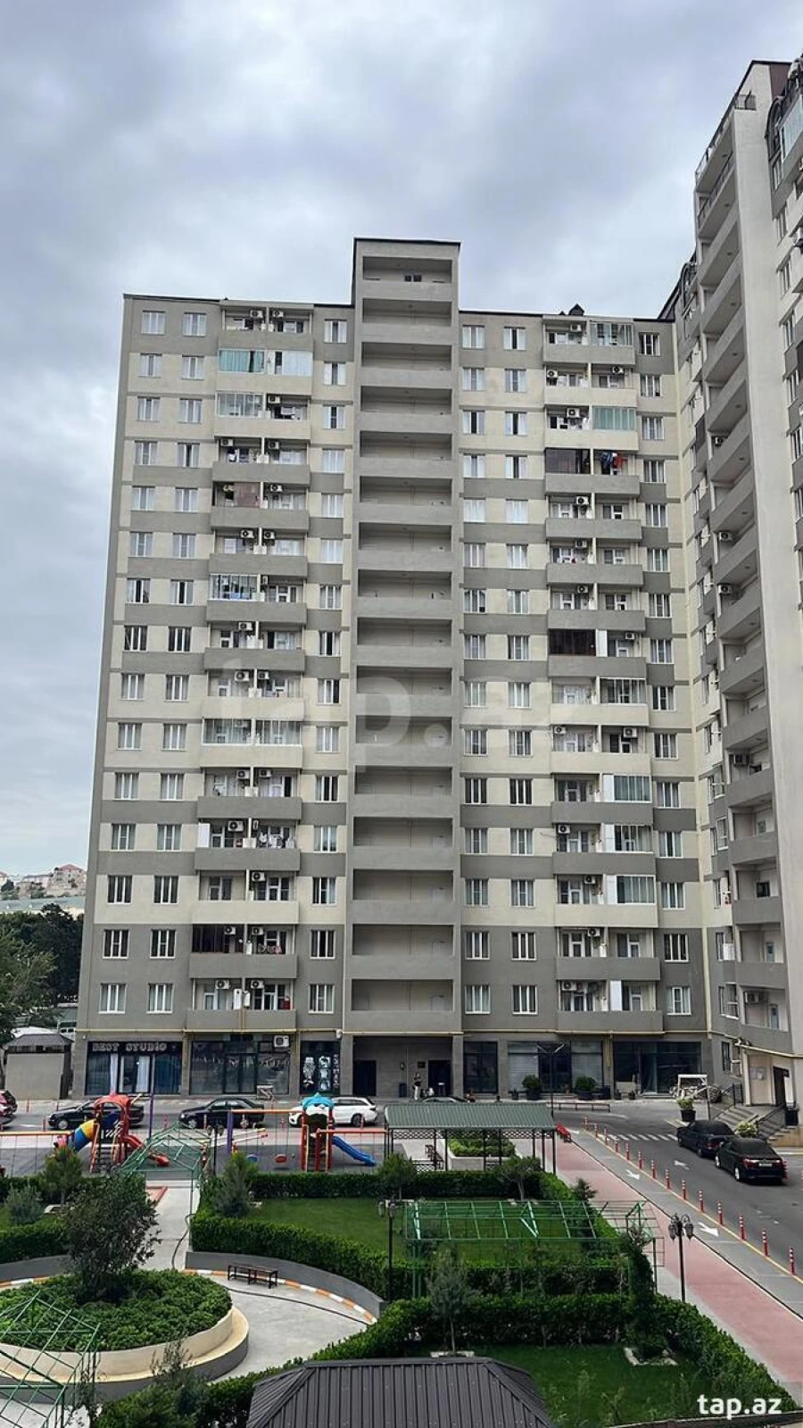 Kirayə verilir 2 otaqlı yeni tikili 70 m²