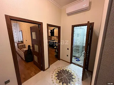 Kirayə verilir 2 otaqlı yeni tikili 70 m²
