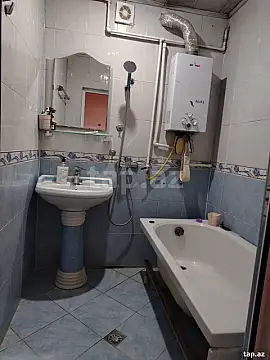 Satılır 5 otaqlı mənzil 110 m²