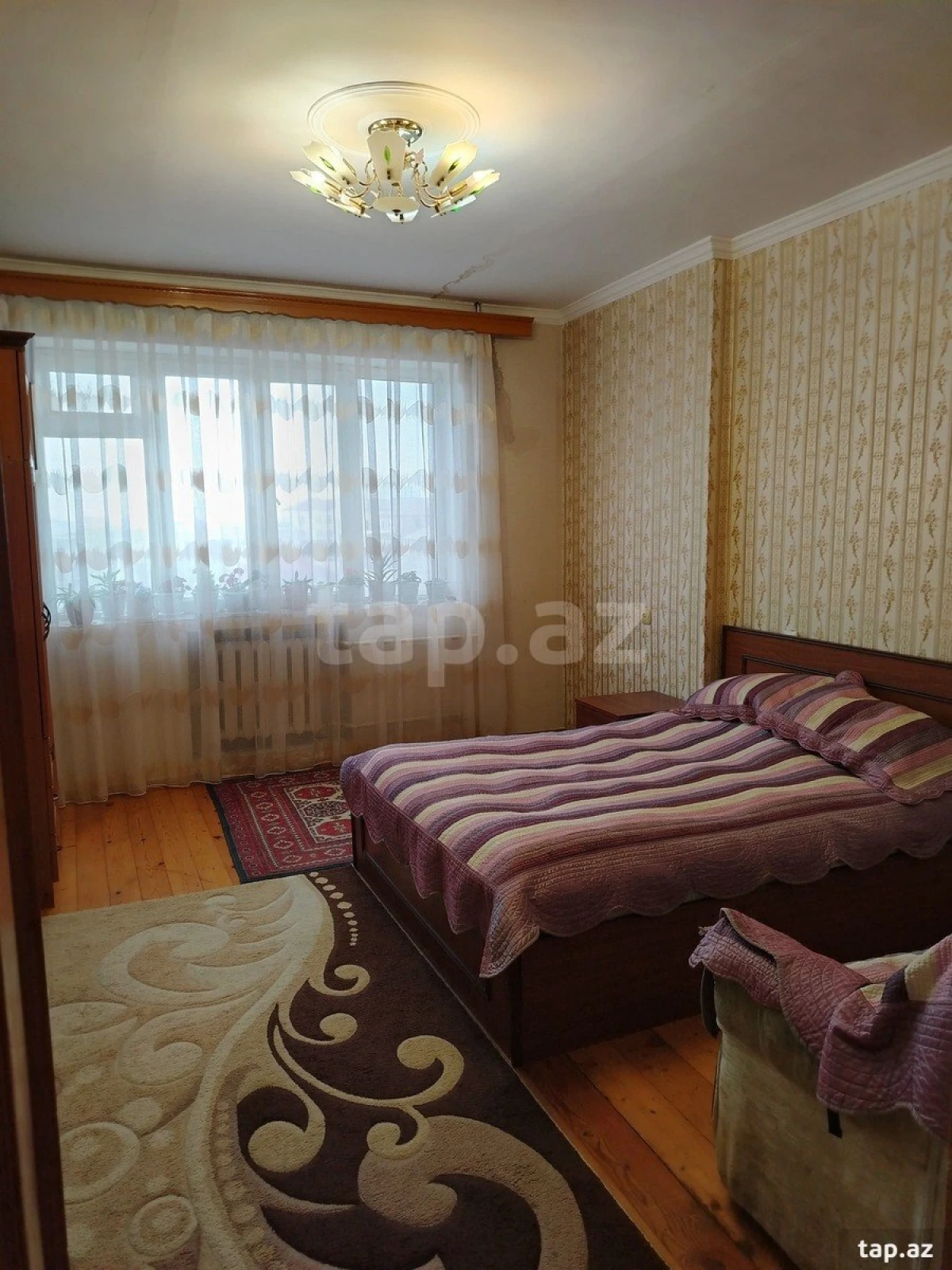 Satılır 5 otaqlı mənzil 110 m²