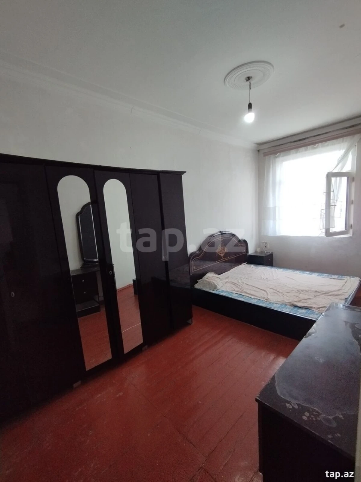 Kirayə verilir 2 otaqlı mənzil 44 m²