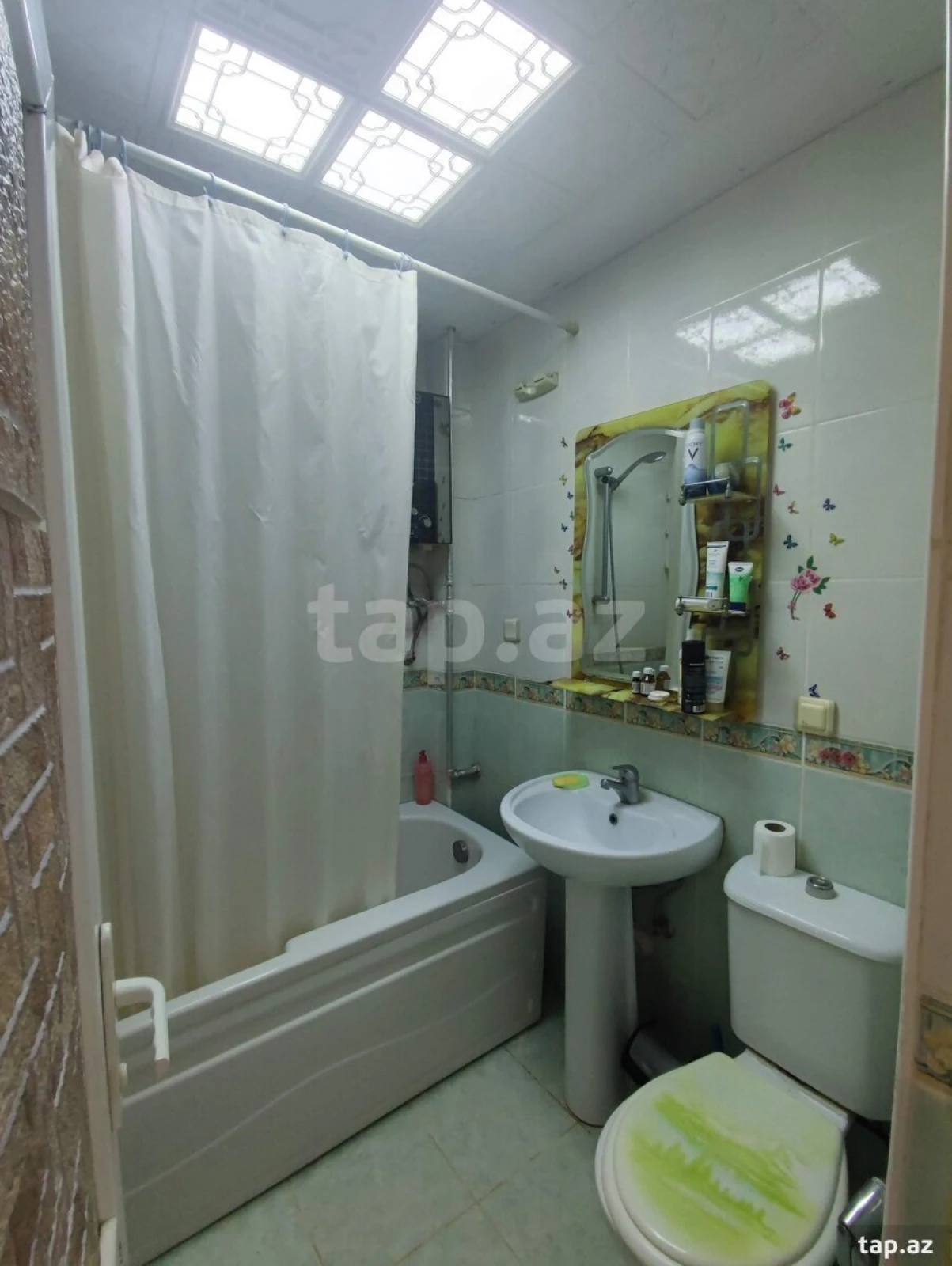 Kirayə verilir 2 otaqlı mənzil 60 m²