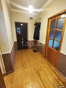 Satılır 3 otaqlı mənzil 70 m²