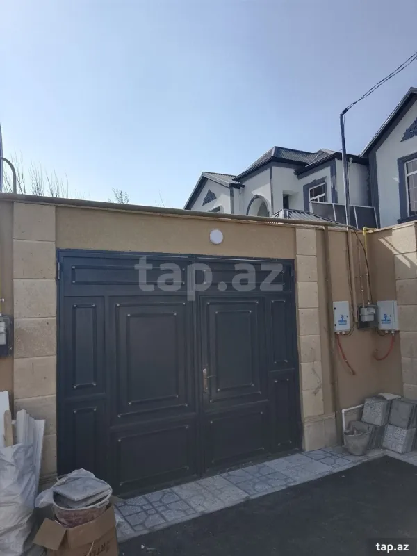 Satılır 5 otaqlı həyət evi 170 m²