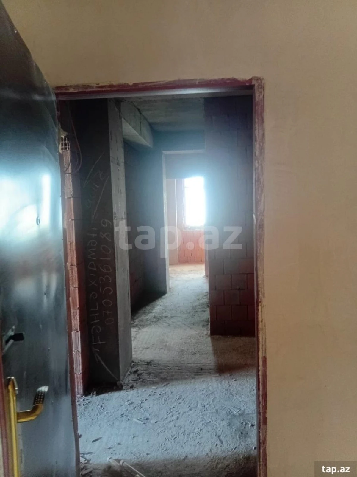 Satılır 2 otaqlı yeni tikili 57 m²