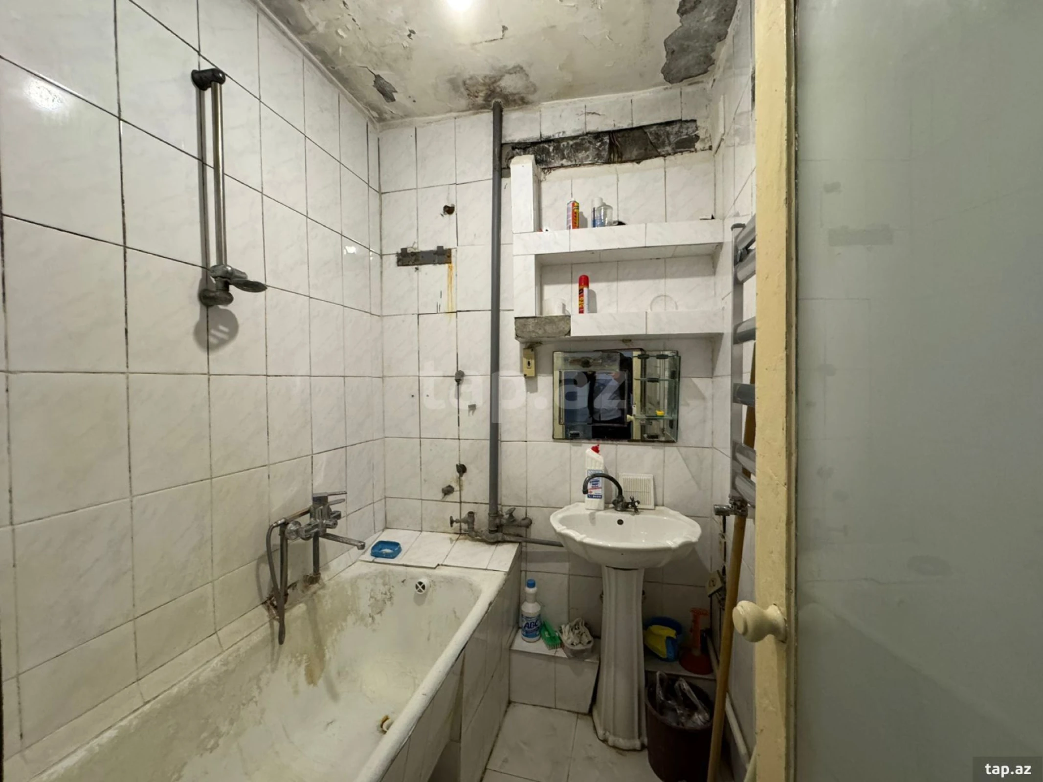 Kirayə verilir 2 otaqlı mənzil 48 m²