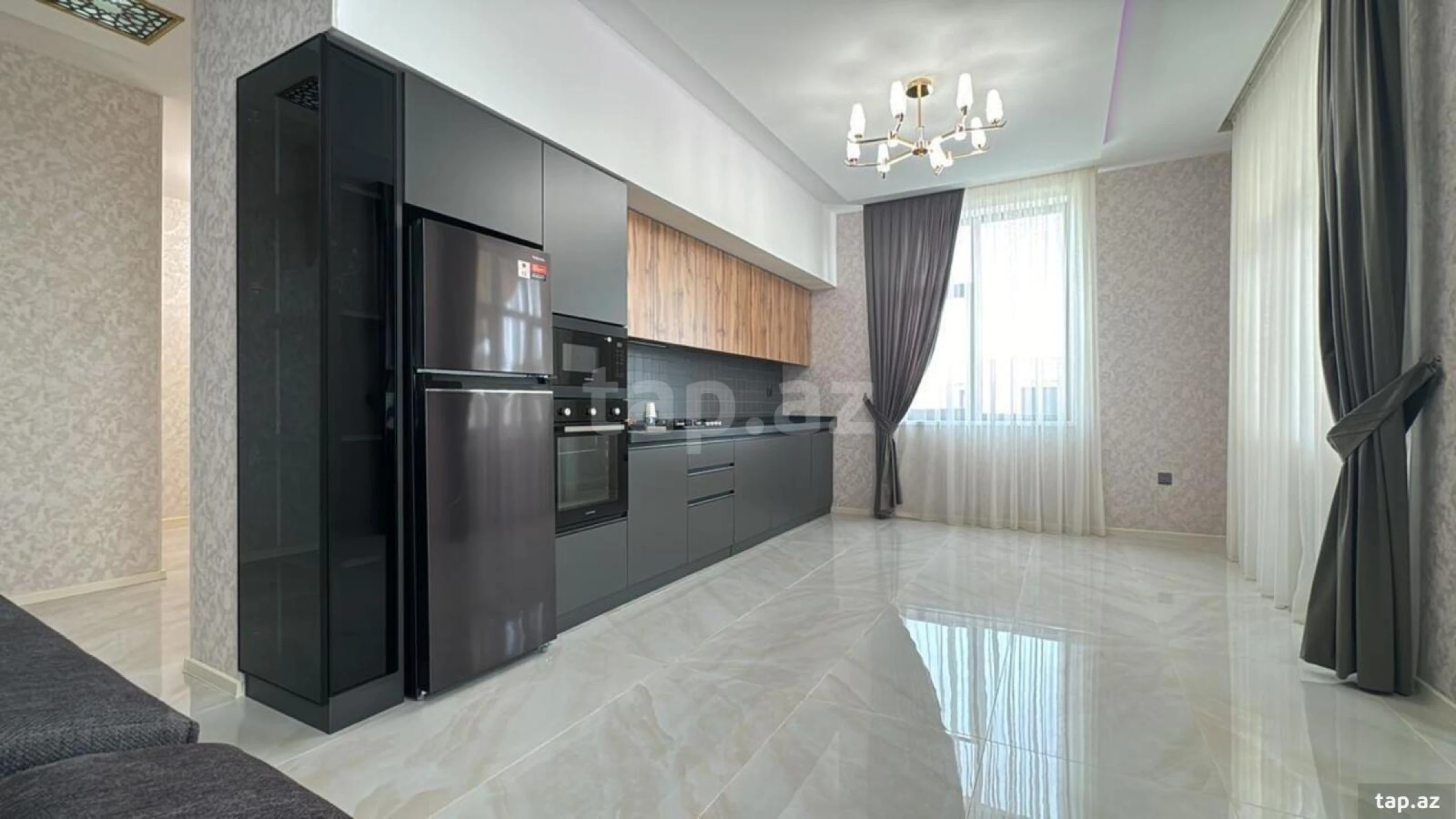 Satılır 6 otaqlı həyət evi 280 m²