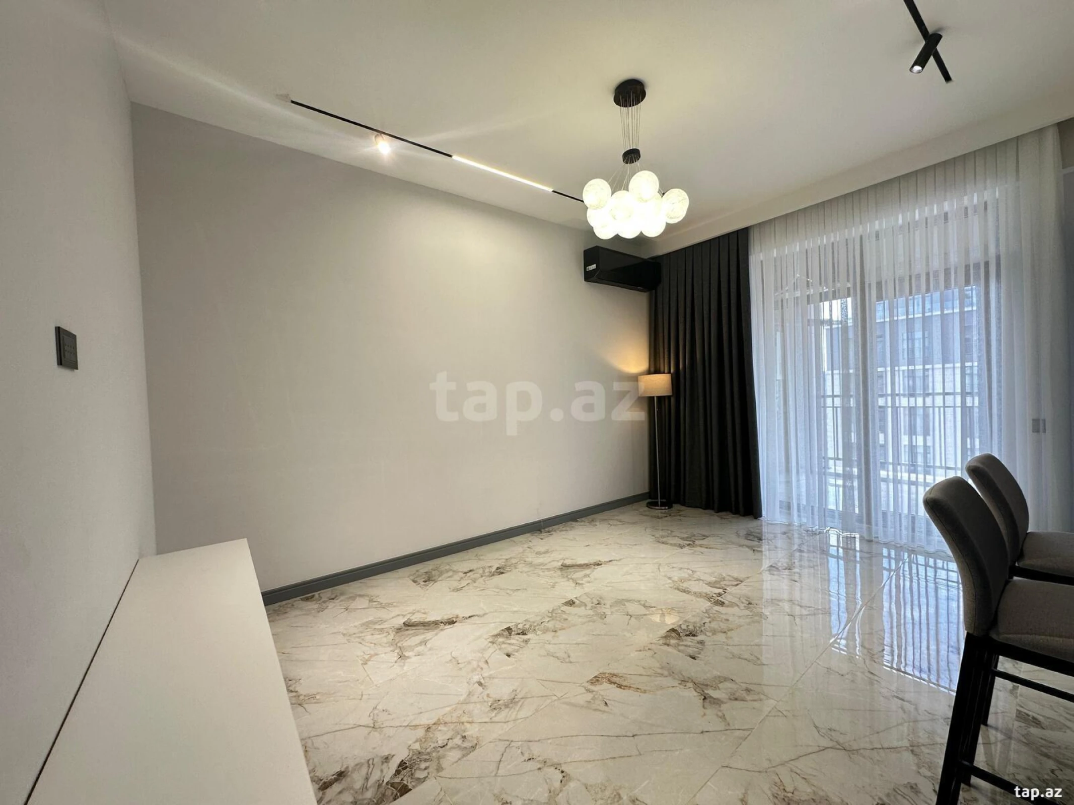 Satılır 2 otaqlı yeni tikili 56 m²