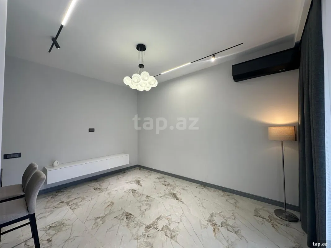 Satılır 2 otaqlı yeni tikili 56 m²