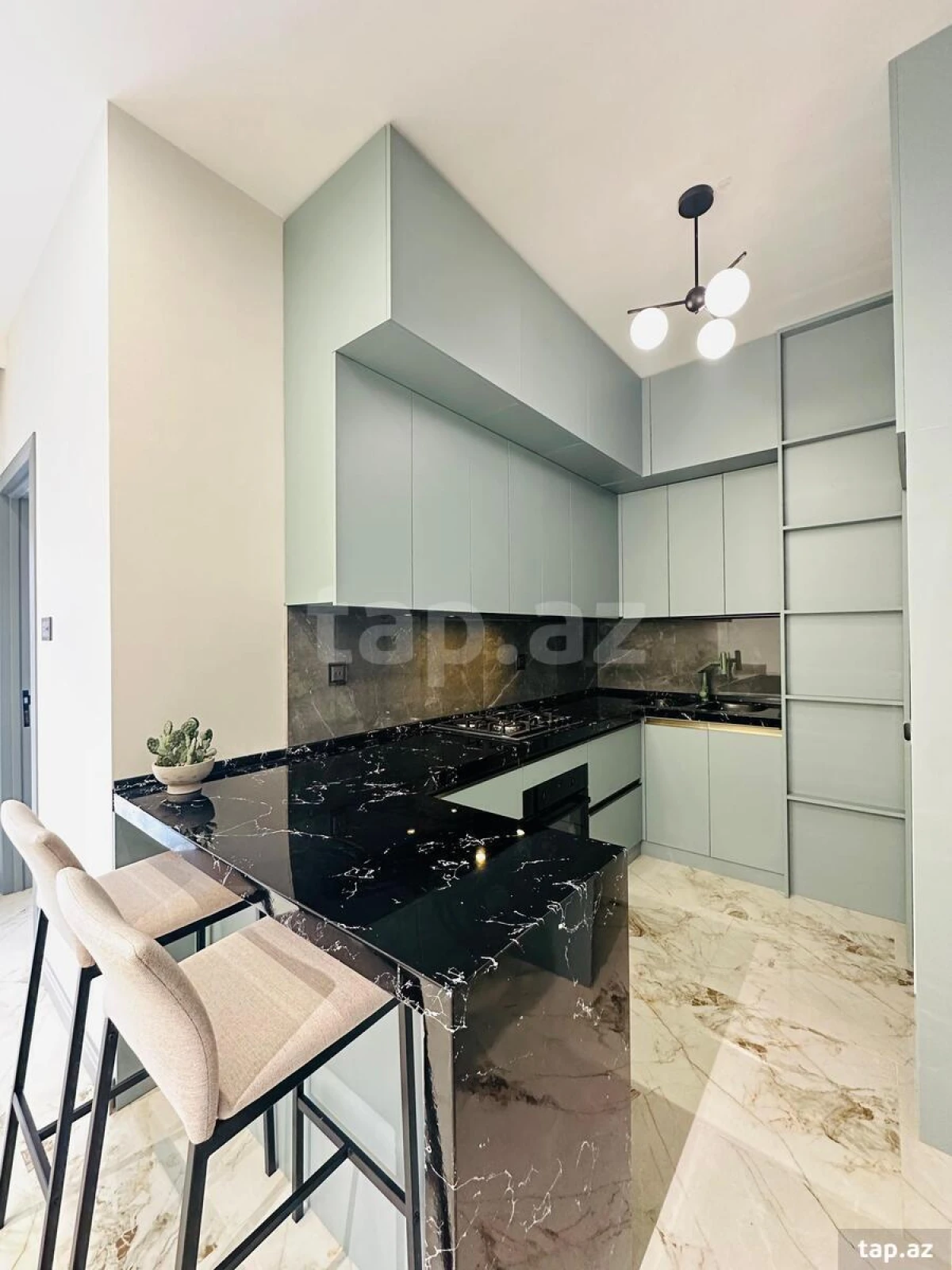 Satılır 2 otaqlı yeni tikili 56 m²
