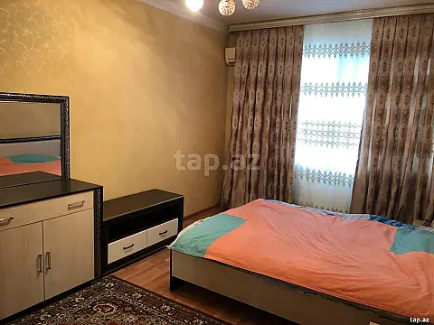 Satılır 4 otaqlı mənzil 60 m²