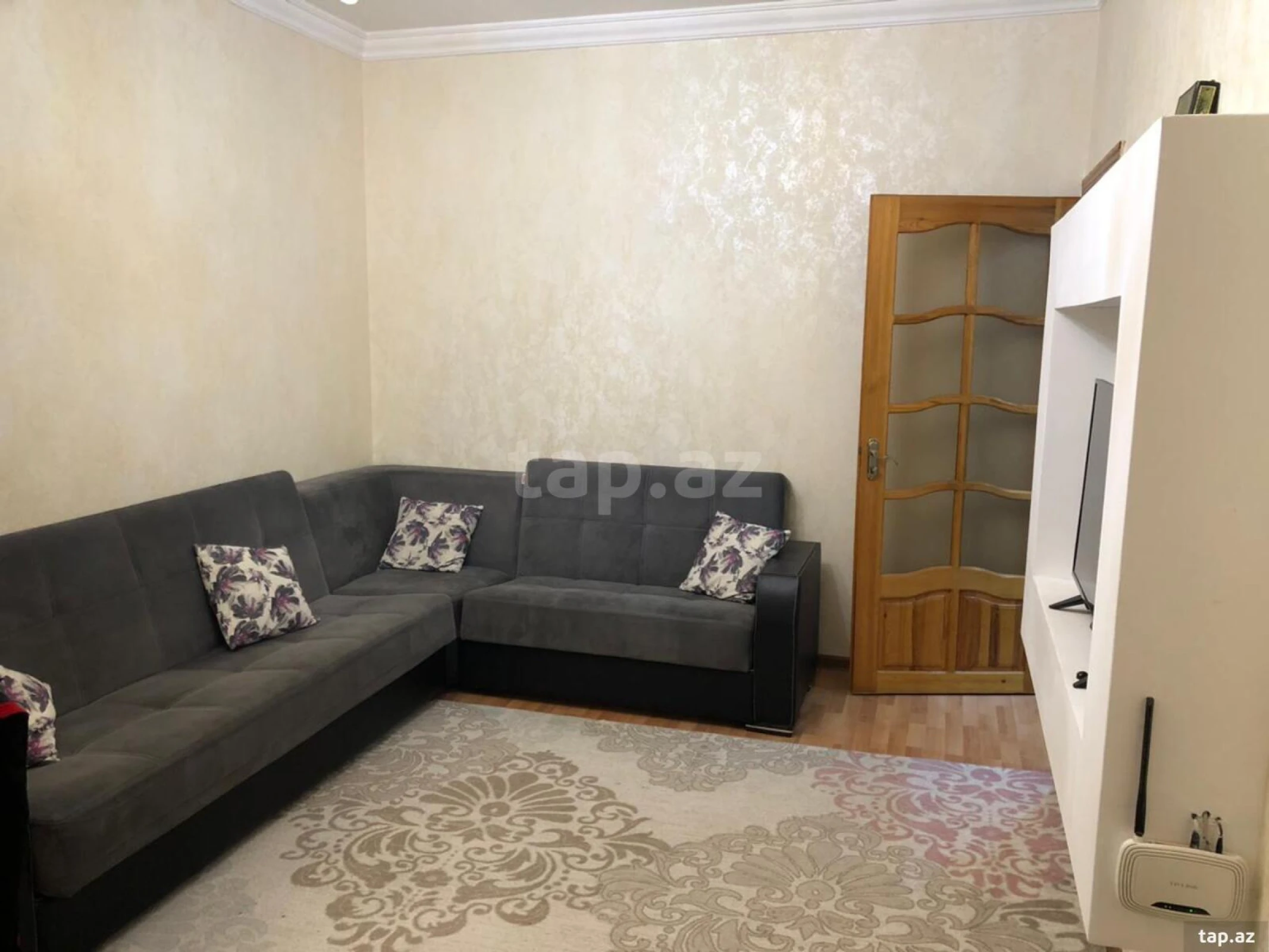 Satılır 4 otaqlı mənzil 60 m²