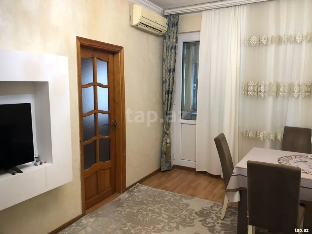 Satılır 4 otaqlı mənzil 60 m²