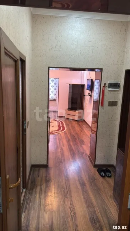 Kirayə verilir 3 otaqlı mənzil 100 m²