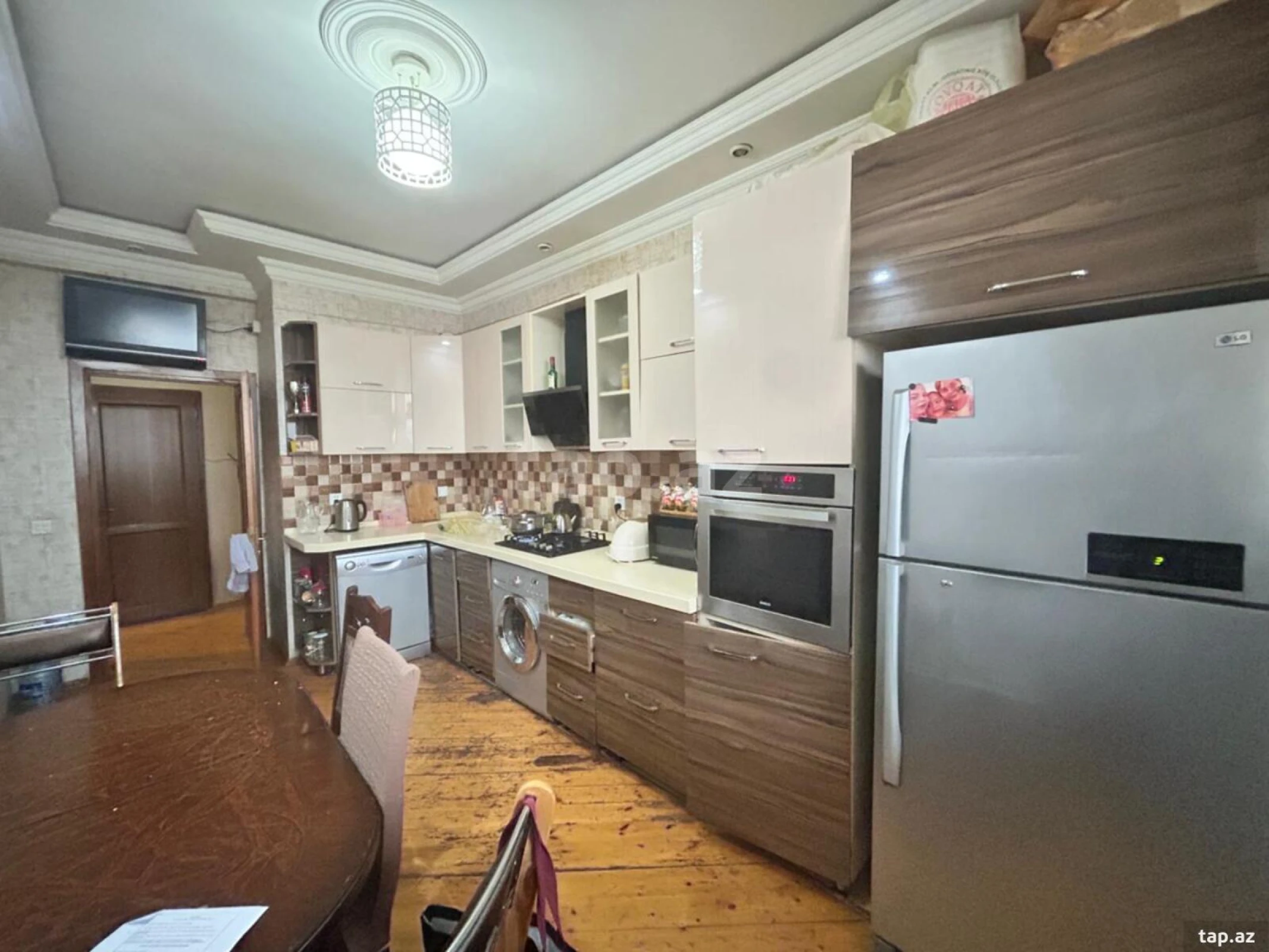 Satılır 3 otaqlı yeni tikili 98 m²