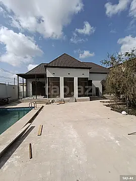 Satılır 4 otaqlı həyət evi 150 m²
