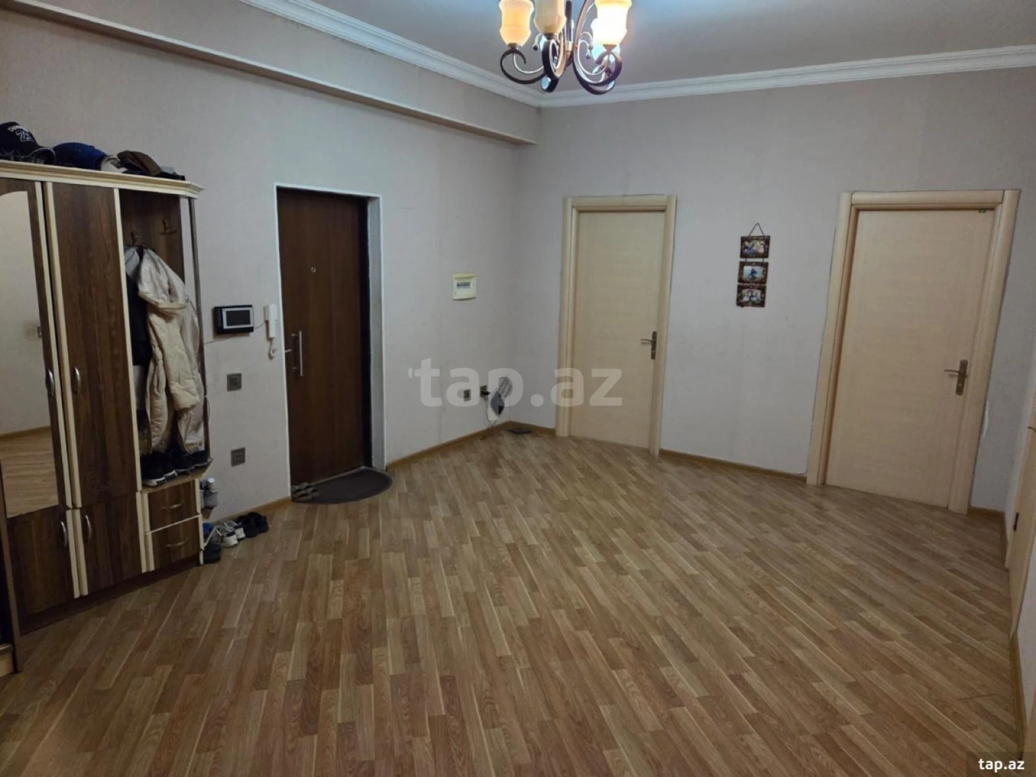 Satılır 3 otaqlı yeni tikili 133 m²