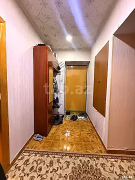 Satılır 4 otaqlı mənzil 104 m²