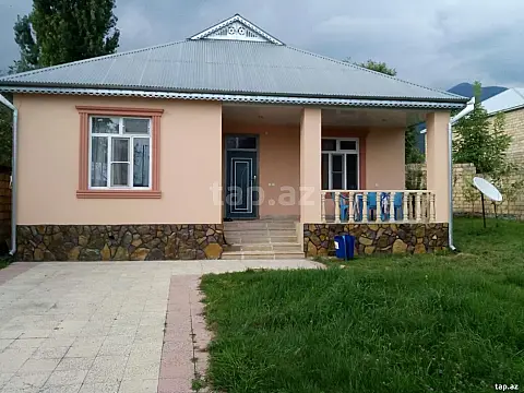 Kirayə verilir 4 otaqlı həyət evi 121 m² — Qəbələ 4 otaq 121.00 m²