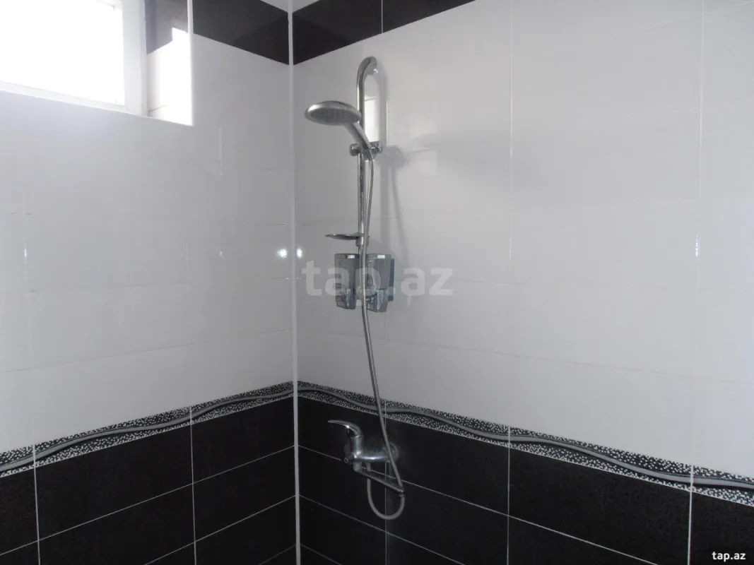 Kirayə verilir 4 otaqlı həyət evi 121 m²