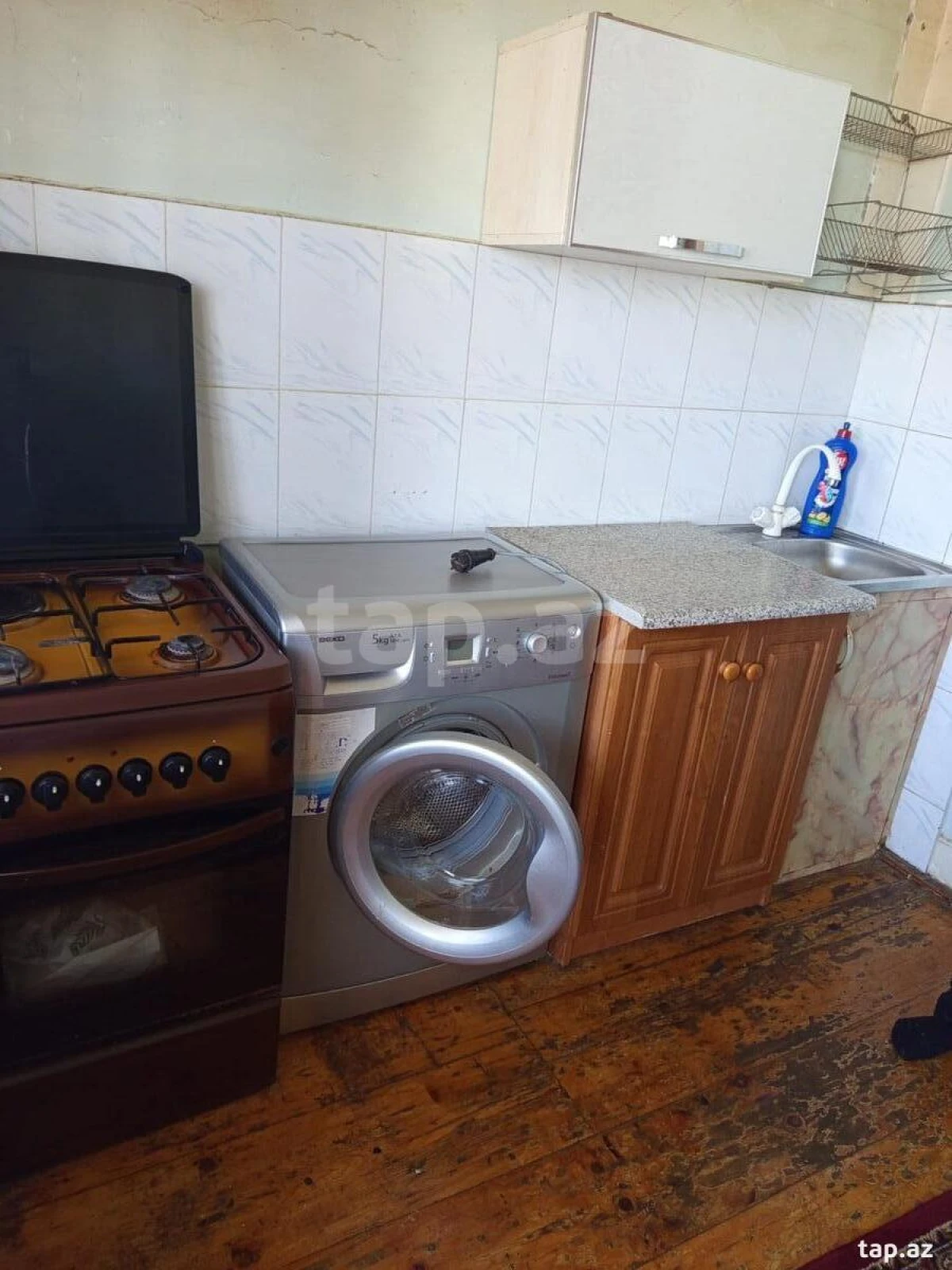 Kirayə verilir 4 otaqlı mənzil 94 m²