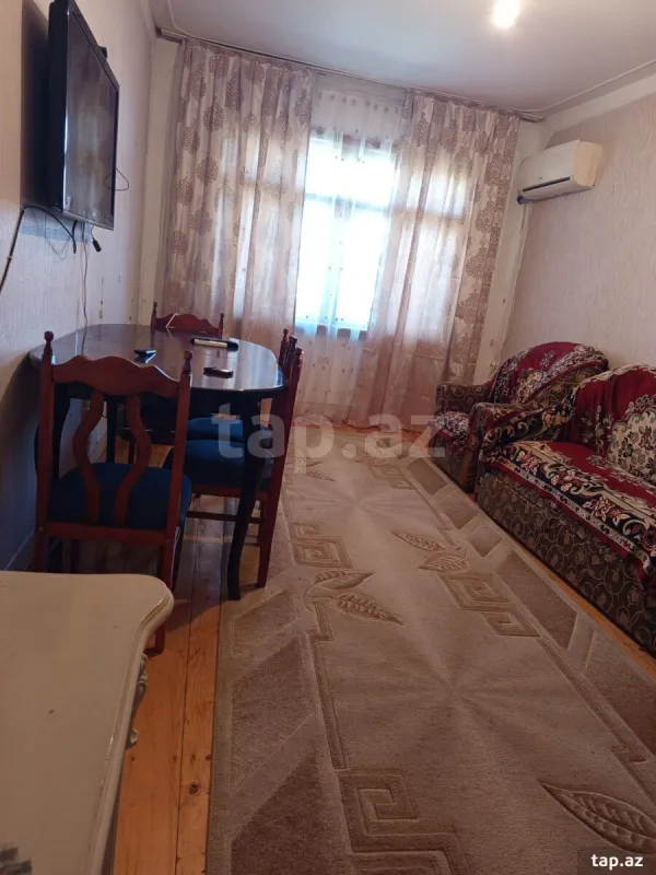 Kirayə verilir 4 otaqlı mənzil 94 m²