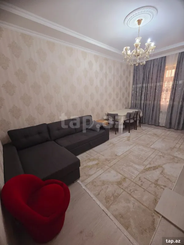 Satılır 4 otaqlı həyət evi 220 m²