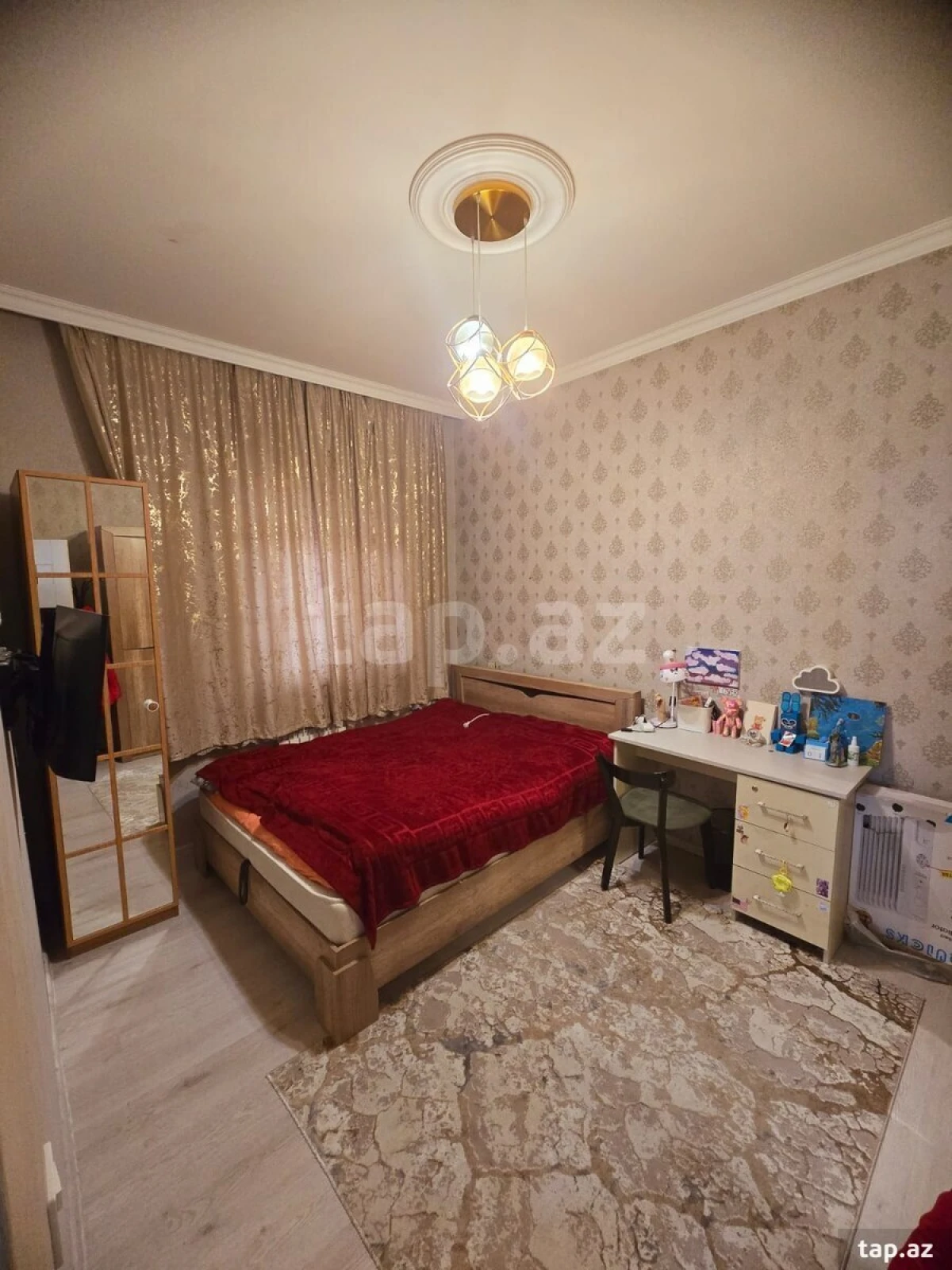 Satılır 4 otaqlı həyət evi 220 m²