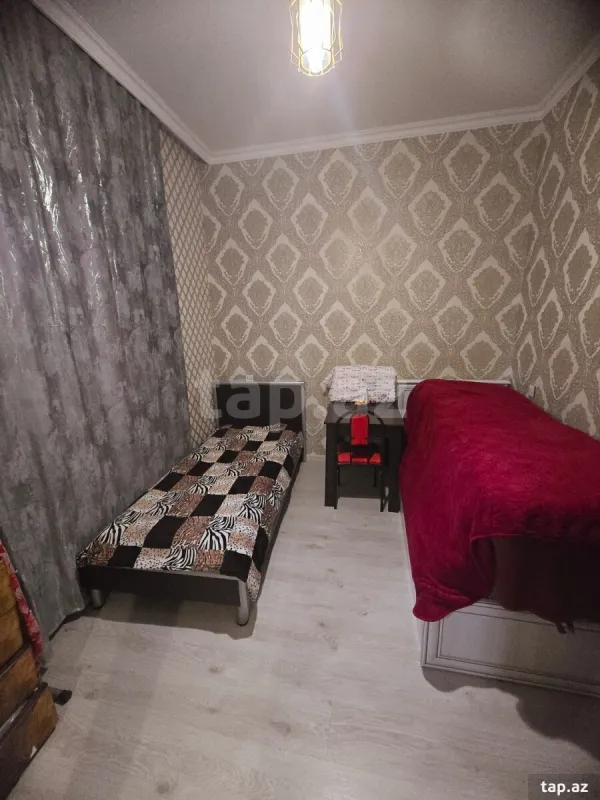 Satılır 4 otaqlı həyət evi 220 m²