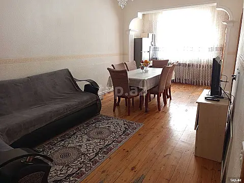 Kirayə verilir 3 otaqlı mənzil 75 m²