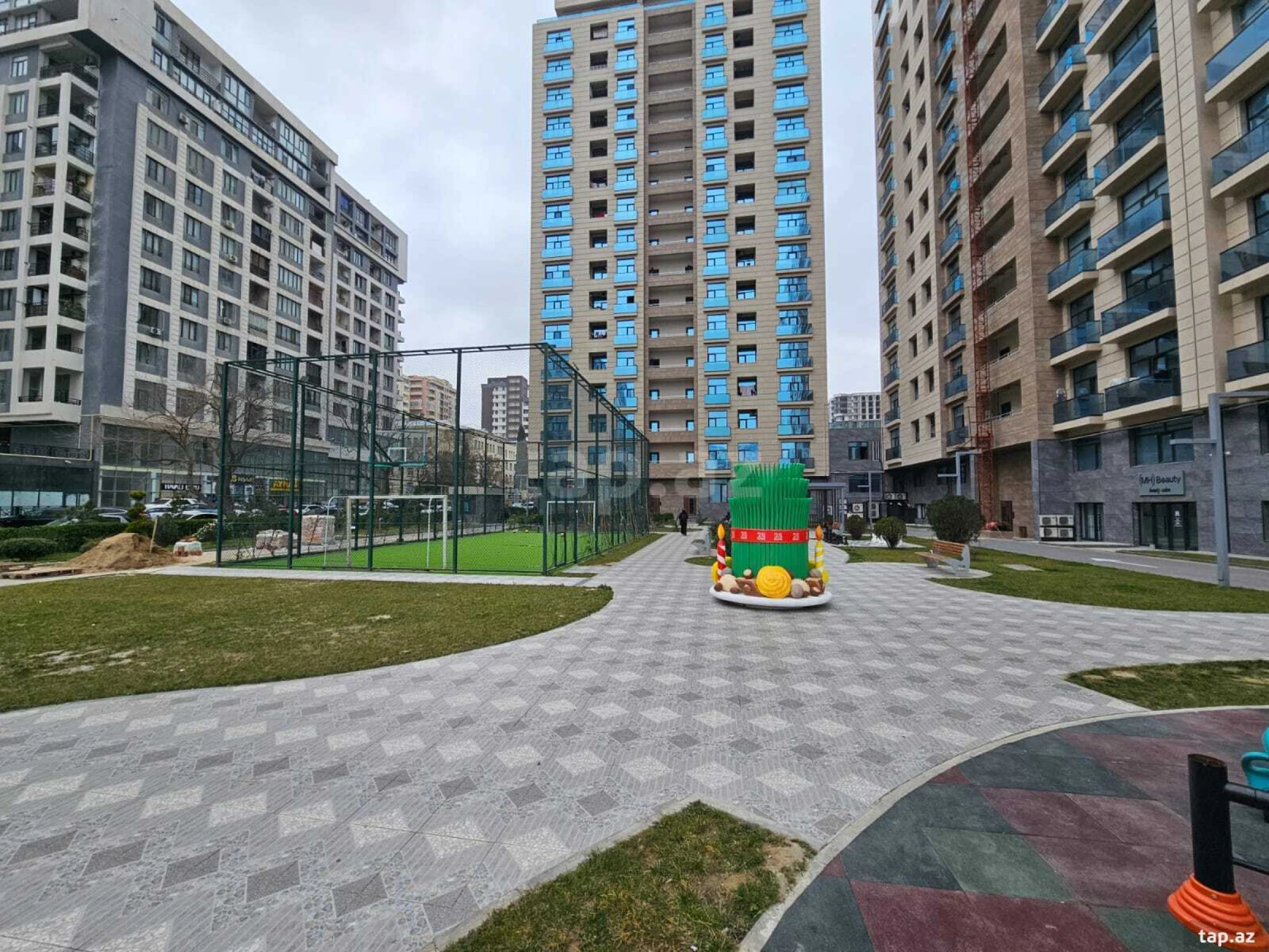 Kirayə verilir 2 otaqlı yeni tikili 60 m²