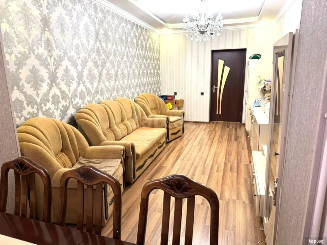Kirayə verilir 2 otaqlı mənzil 60 m²