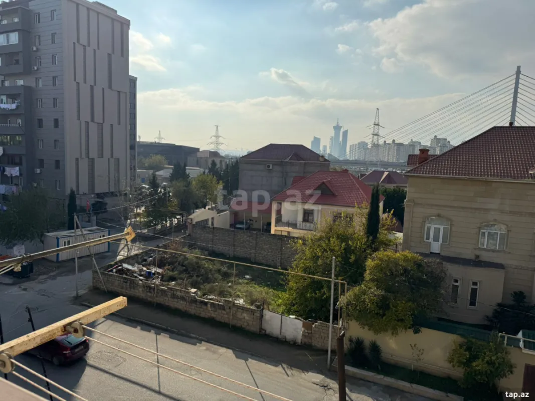 Kirayə verilir 2 otaqlı mənzil 60 m²