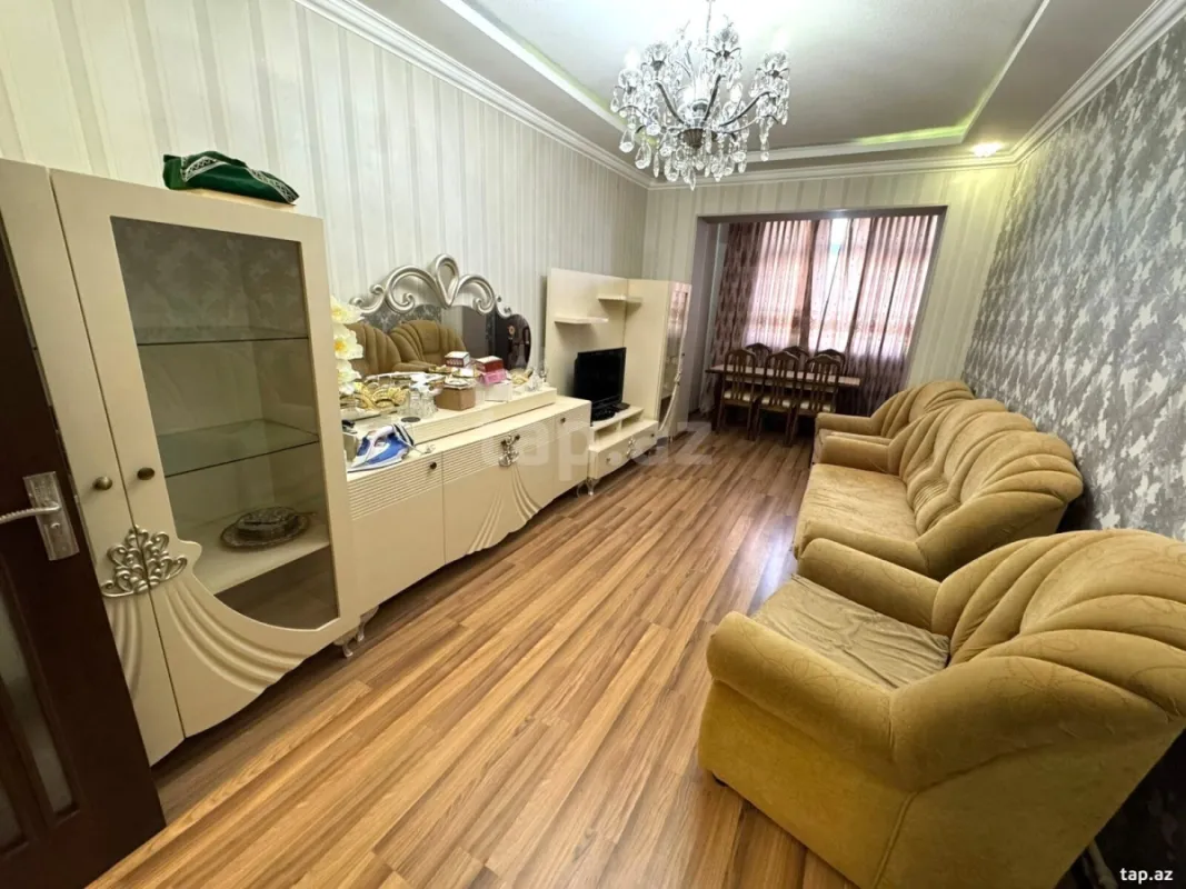 Kirayə verilir 2 otaqlı mənzil 60 m²