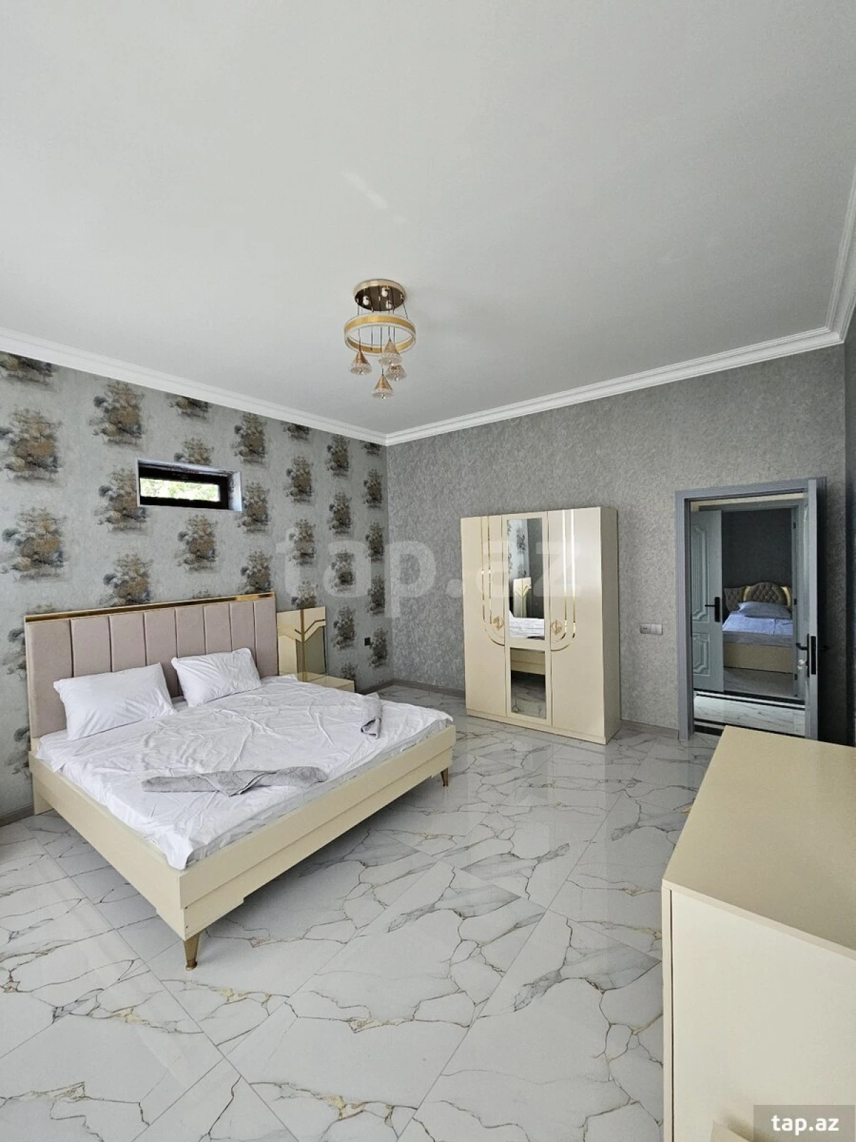 Kirayə verilir 7 otaqlı həyət evi 140 m²