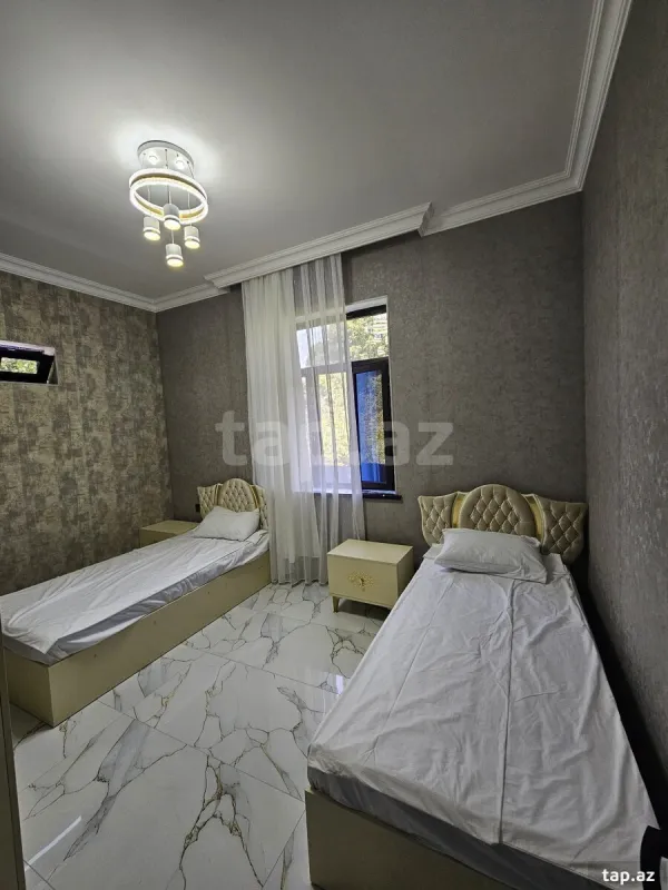 Kirayə verilir 7 otaqlı həyət evi 140 m²