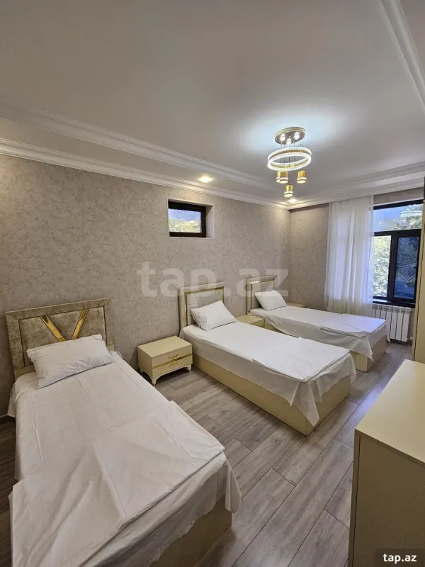 Kirayə verilir 7 otaqlı həyət evi 140 m²