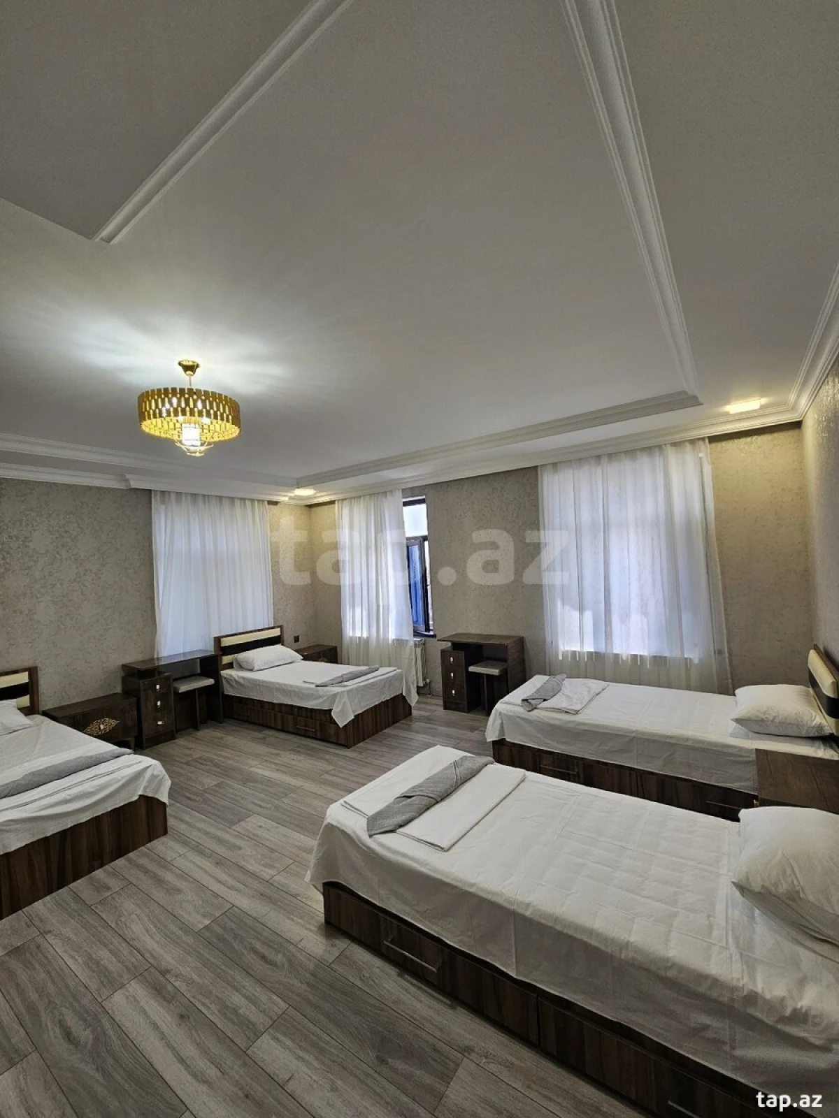 Kirayə verilir 7 otaqlı həyət evi 140 m²