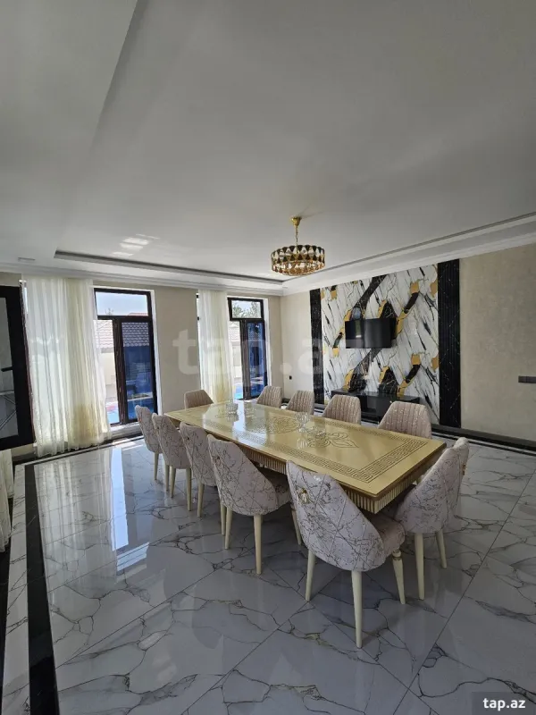 Kirayə verilir 7 otaqlı həyət evi 140 m²