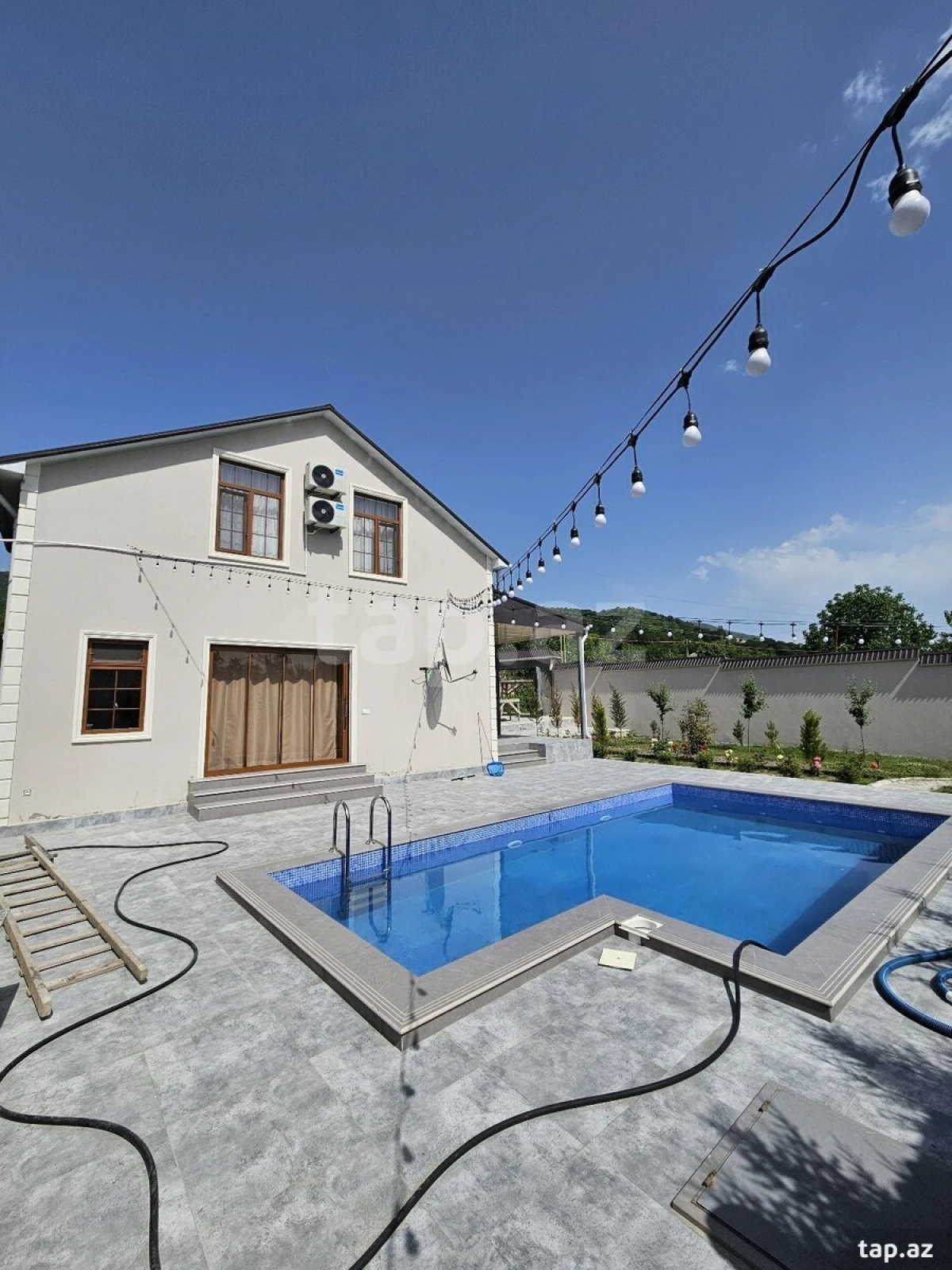 Kirayə verilir 4 otaqlı həyət evi 120 m²